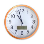 Radio-Controlled Digital Clock | Display of Temperature, Humidity, Calendar, Modern Design, Suitable for Home, Office, School