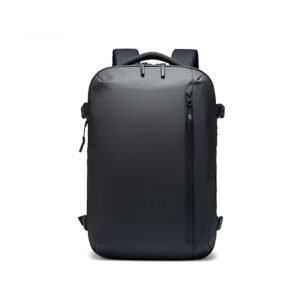 Stylish Multi-Functional Laptop Backpack Bags for Businessmen and Travelers